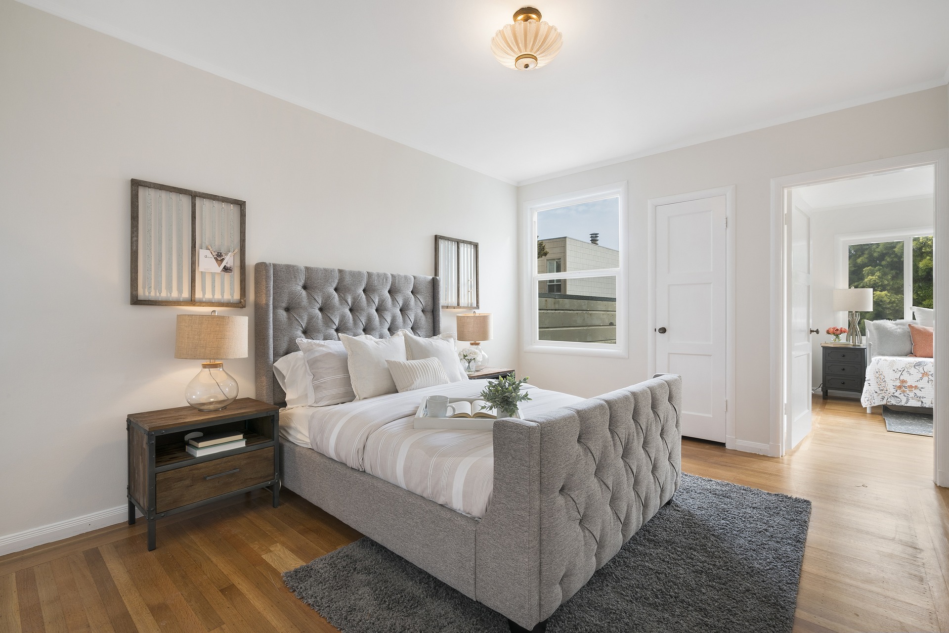 Łóżka tapicerowane: komfort, estetyka i funkcjonalność w Twojej sypialni